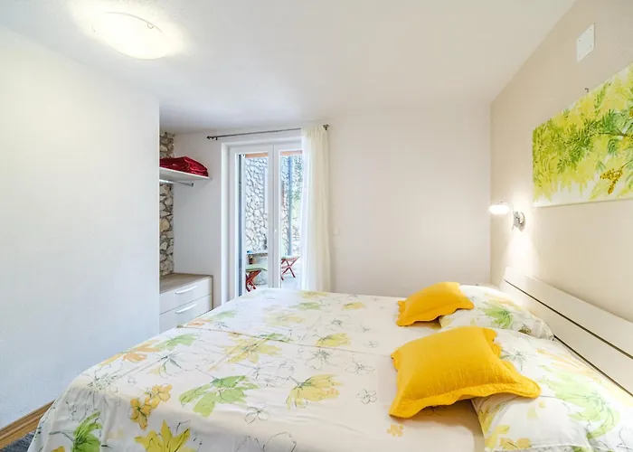 Holiday Home Kuca Sunca